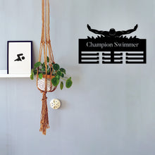 Görseli Galeri görüntüleyiciye yükleyin, Metal Yüzücü Duvar Madalyon Askılığı