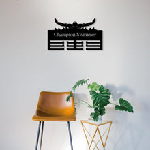 Görseli Galeri görüntüleyiciye yükleyin, Metal Yüzücü Duvar Madalyon Askılığı