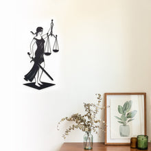Görseli Galeri görüntüleyiciye yükleyin, Avukat.adalet heykeli(Dekoratif metal Avukat/Adalet duvar tablosu)
