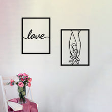 Görseli Galeri görüntüleyiciye yükleyin, Love - Eller Temalı 2 Parça Metal Duvar Dekor Seti