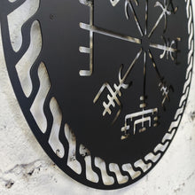 Görseli Galeri görüntüleyiciye yükleyin, Vegvisir Viking Pusulası Temalı Metal Duvar Dekoru