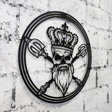 Görseli Galeri görüntüleyiciye yükleyin, Tehlikeli Viking Temalı Metal Duvar Dekoru