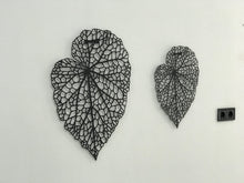 Görseli Galeri görüntüleyiciye yükleyin, Yaprak Dekoratif Metal Tablo