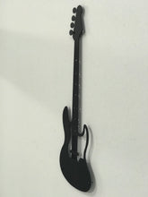 Görseli Galeri görüntüleyiciye yükleyin, Bas Gitar (Dekoratif Metal Gitar Dekor)100x31cm