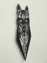 Görseli Galeri görüntüleyiciye yükleyin, WOLF Kurt Temalı Dekoratif Metal Dekoru