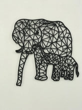 Görseli Galeri görüntüleyiciye yükleyin, Elephant girl(Dekoratif metal Filler dekoru)