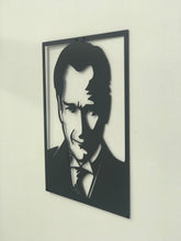 Görseli Galeri görüntüleyiciye yükleyin, ATATÜRK PORTRE(Dekoratif metal ATATÜRK tablosu)