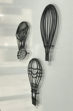 Görseli Galeri görüntüleyiciye yükleyin, Flying Balloons - Uçan Balonlar Dekoratif Metal Tablo
